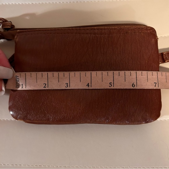 Small leather brown wallet/clutch - Picture 2 of 7
